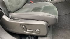 Volvo XC40 2.0 B3P Plus Dark 5dr Auto Petrol Estate